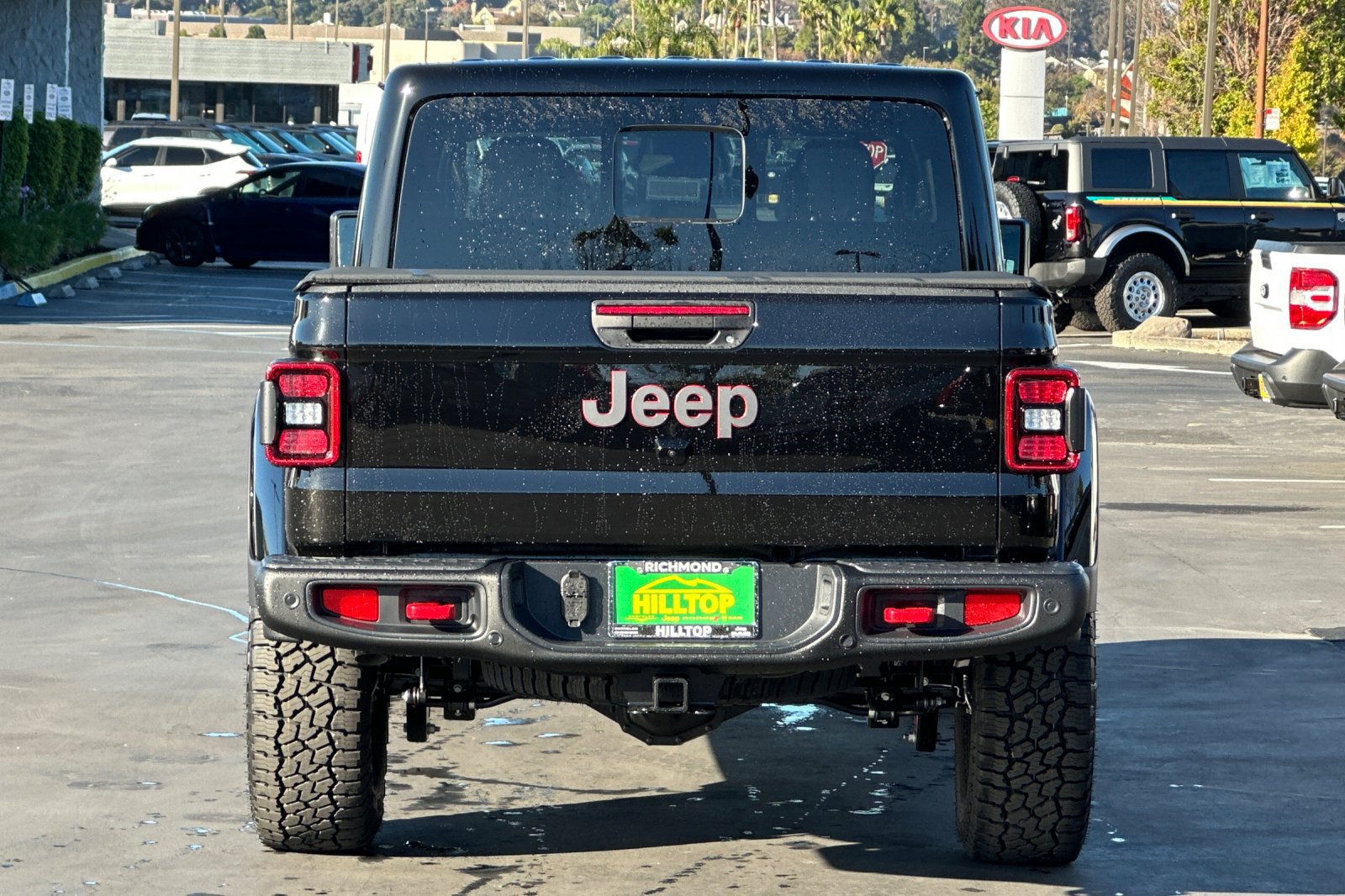 New 2027 Jeep Gladiator Rubicon AWD/4WD image 6