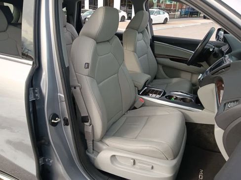 Used 2017 Acura MDX image 10