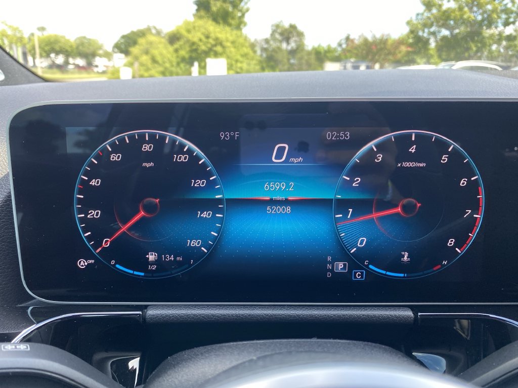 Certified 2021 Mercedes-Benz GLA 250 4MATIC w/ Premium Package image 14