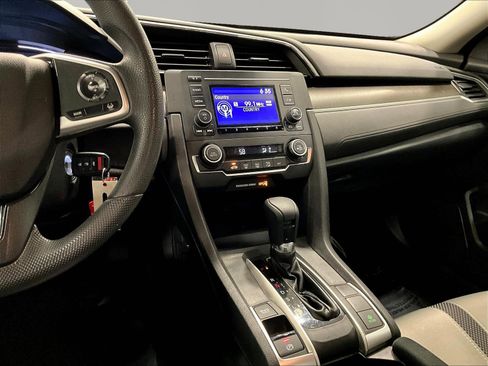 Used 2019 Honda Civic LX image 9