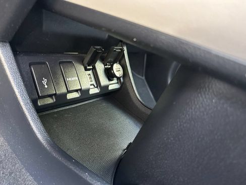Used 2016 Honda HR-V EX-L image 29