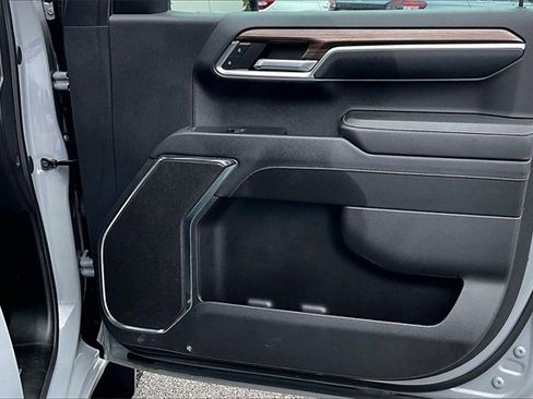 Used 2024 Chevrolet Silverado 1500 LT w/ Protection Package image 27