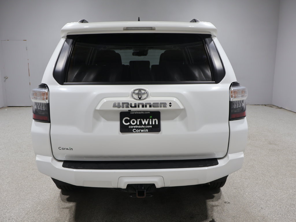 Used 2024 Toyota 4Runner SR5 Premium w/ Moonroof Package AWD/4WD image 3