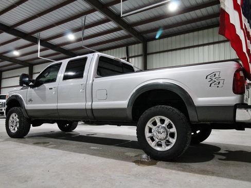 Used 2015 Ford F350 Lariat AWD/4WD image 8