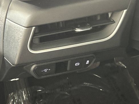 Used 2025 Kia K4 FWD image 13