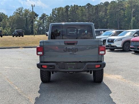 New 2025 Jeep Gladiator Sport image 8