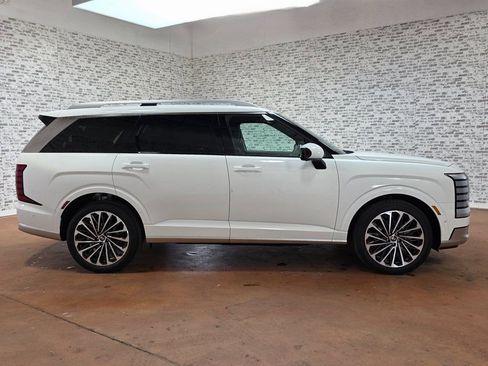 New 2026 Hyundai Palisade Calligraphy FWD image 8
