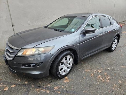 Used 2011 Honda Crosstour EX-L image 2