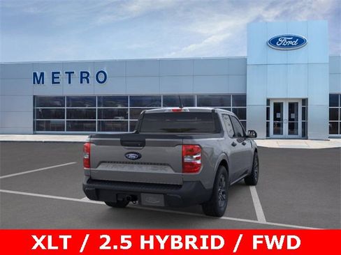 New 2025 Ford Maverick XLT image 8