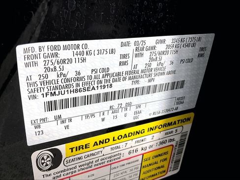Used 2025 Ford Expedition Active RWD image 32