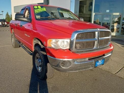 Used 2004 Dodge Ram 2500 Truck SLT w/ Trailer Tow Group AWD/4WD image 2