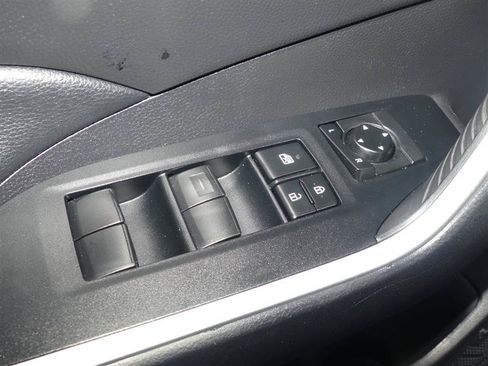 Used 2020 Toyota RAV4 XLE w/ Convenience Package AWD/4WD image 20
