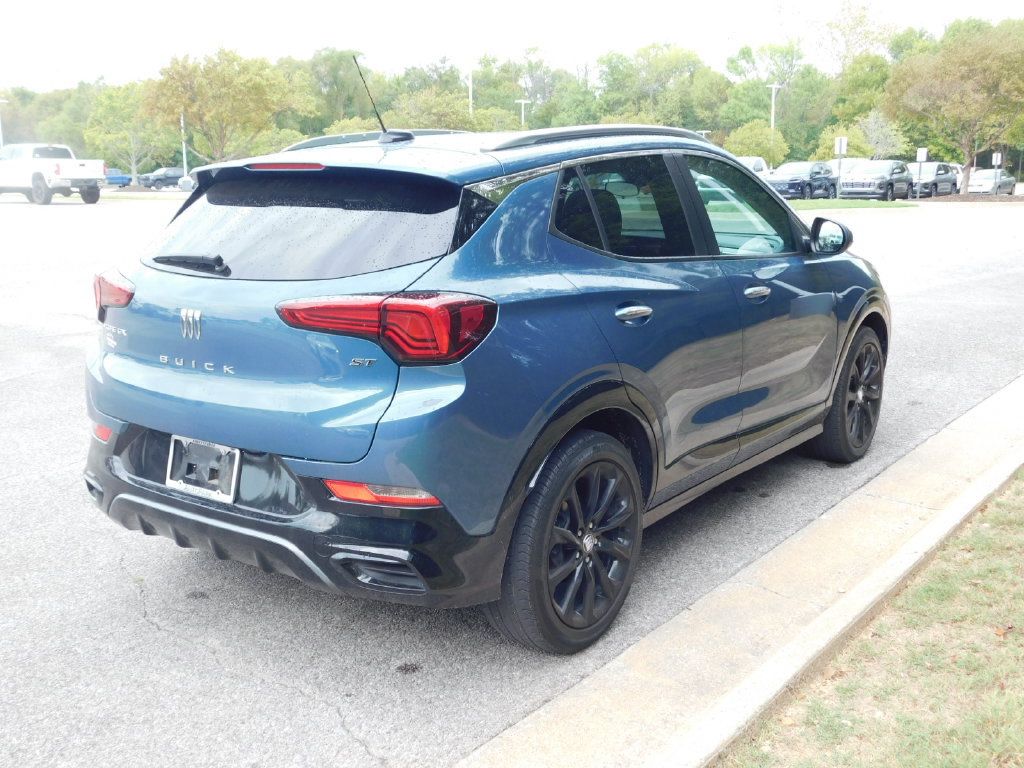 Used 2024 Buick Encore GX Sport Touring w/ Experience Buick Package FWD image 4