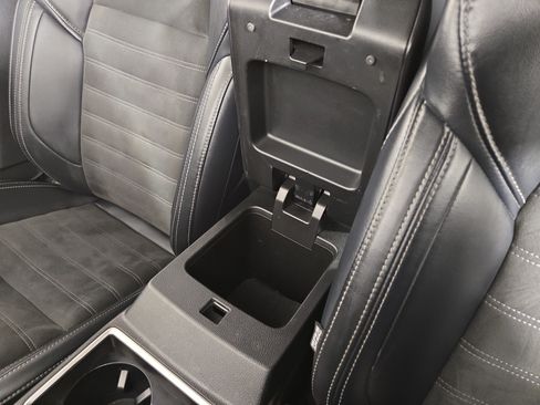 Used 2024 Mitsubishi Outlander SE FWD image 28