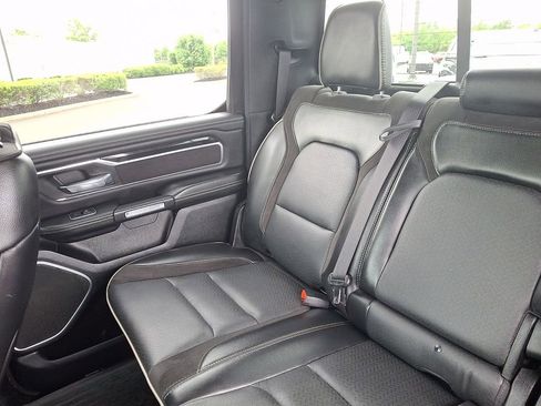 Used 2021 RAM 1500 Laramie AWD/4WD image 19