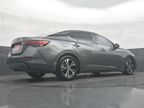 Used 2022 Nissan Sentra SV FWD image 32