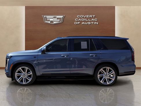 Used 2025 Cadillac Escalade Sport w/ Touring Package image 2