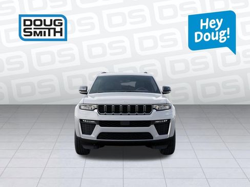 New 2026 Jeep Grand Cherokee Limited image 6