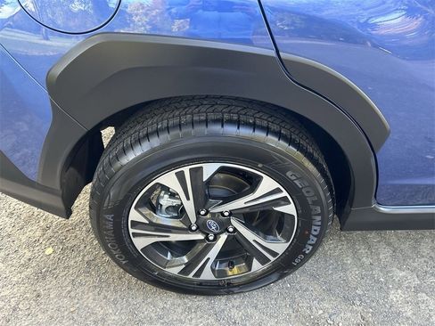 Certified 2025 Subaru Crosstrek 2.0i Premium image 12