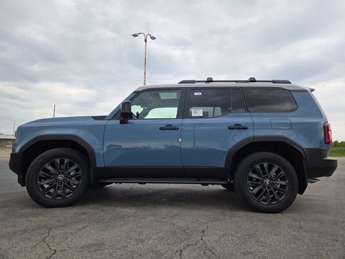 New 2026 Toyota Land Cruiser AWD/4WD image 24