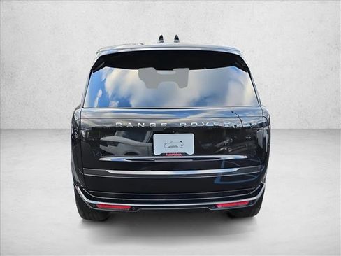 New 2026 Land Rover Range Rover SE image 6