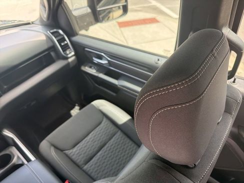 Used 2025 RAM 1500 Big Horn AWD/4WD image 16