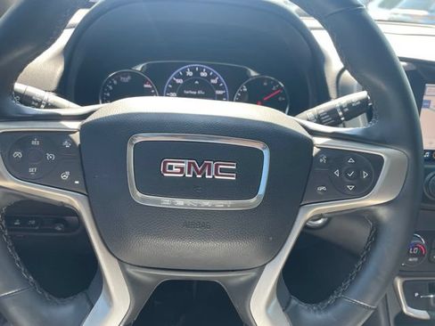 Certified 2024 GMC Terrain Denali w/ Black Diamond Edition AWD/4WD image 18