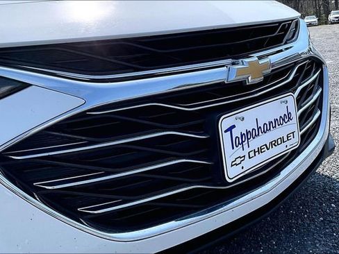 Used 2024 Chevrolet Malibu LT image 30