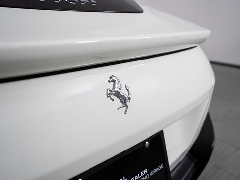 Certified 2025 Ferrari Roma Spider RWD image 17