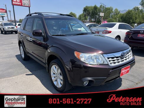 Used 2013 Subaru Forester 2.5X Premium AWD/4WD image 1