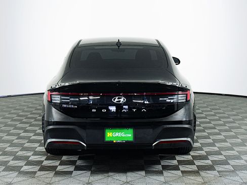 Used 2025 Hyundai Sonata SE FWD image 7