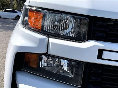Used 2021 Chevrolet Silverado 1500 Custom image 26