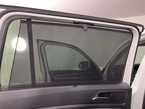 Used 2023 Volkswagen Atlas SE image 42