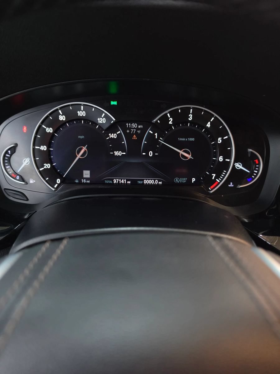 Used 2018 BMW 530i RWD image 33