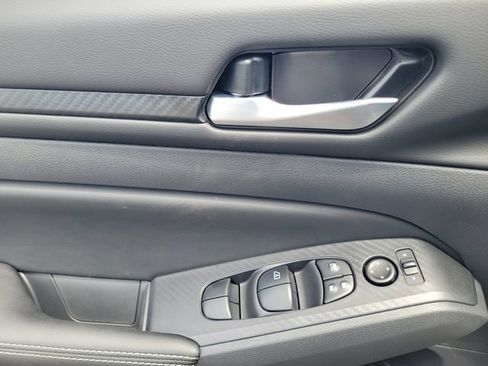 New 2025 Nissan Altima 2.5 SV w/ SV Special Edition Package image 13