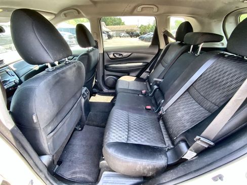 Used 2018 Nissan Rogue SV AWD/4WD image 23