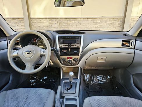 Used 2010 Subaru Forester 2.5X AWD/4WD image 13