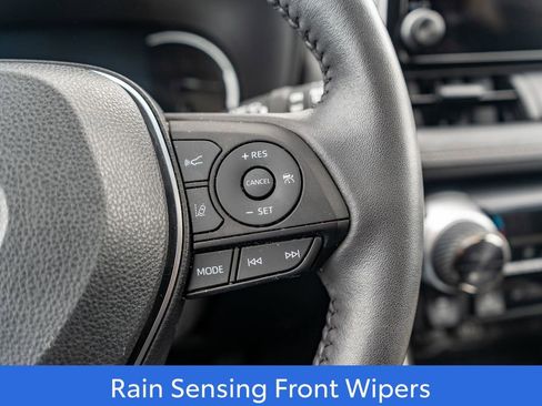 Used 2023 Toyota RAV4 XLE image 23