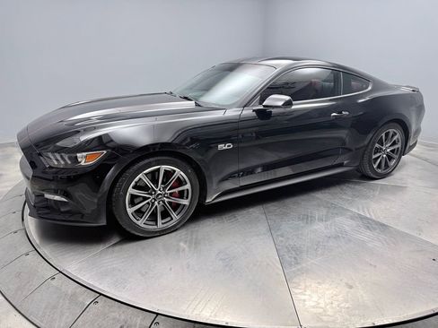 Used 2017 Ford Mustang GT Premium RWD image 1