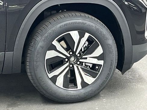 New 2026 Volkswagen Atlas Cross Sport SE image 39