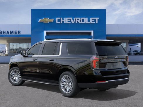 New 2026 Chevrolet Suburban LT w/ LPO, Dark Essentials Package image 3