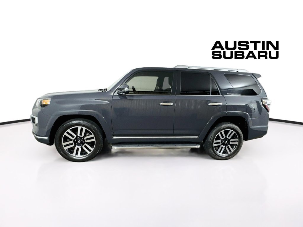 Used 2024 Toyota 4Runner Limited AWD/4WD image 4