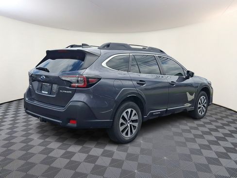 Used 2024 Subaru Outback AWD/4WD image 6
