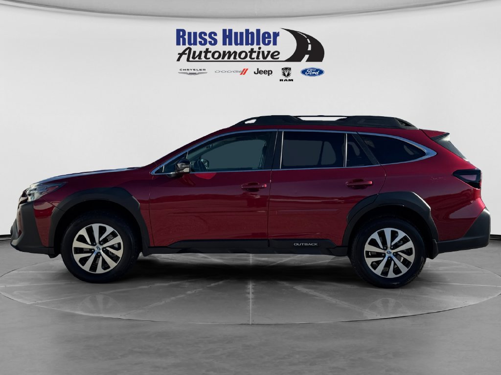 Used 2025 Subaru Outback Premium AWD/4WD image 2