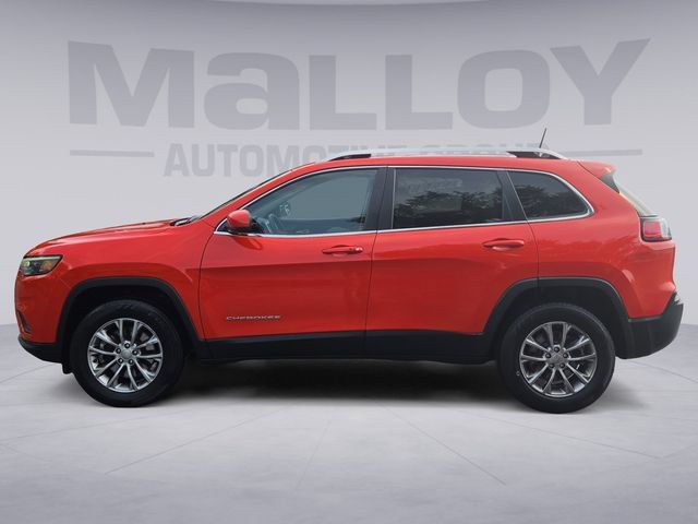 Used 2021 Jeep Cherokee Latitude Lux w/ Sun & Sound Group AWD/4WD image 2