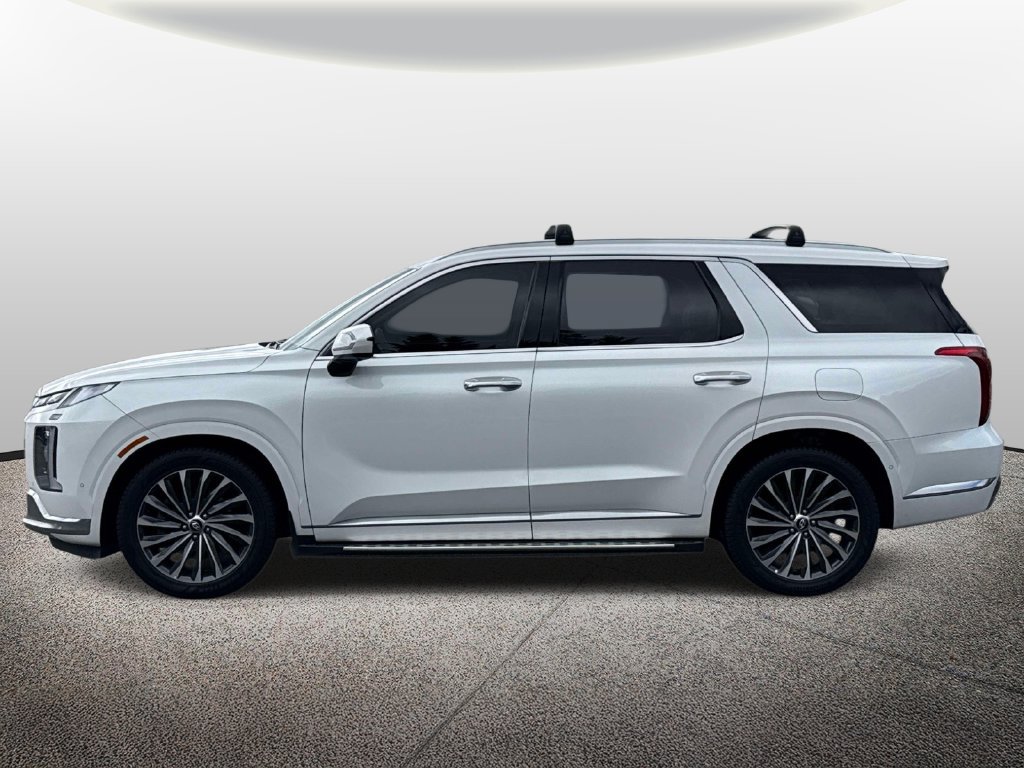 Used 2023 Hyundai Palisade Calligraphy AWD/4WD image 3