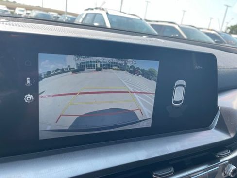 Used 2024 Kia Telluride S w/ S Sunroof Package FWD image 14
