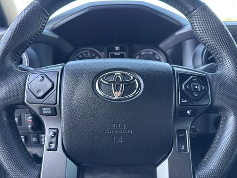 Used 2023 Toyota Tacoma TRD Sport image 22