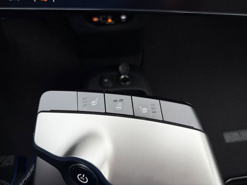 New 2025 Kia EV6 Light w/ Light LR Technology Package image 19