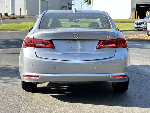 Used 2018 Acura TLX w/ Technology Package image 12